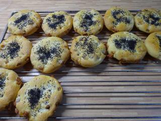 Jak upéct škvarkové placky | recept na kynuté pečivo Jak upéct škvarkové placky | recept na kynuté pečivo