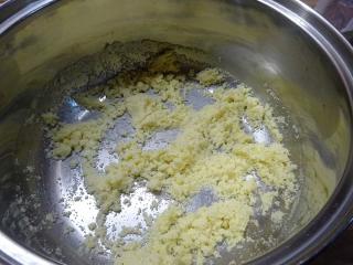 Jak uvařit valašskou pápěnku – dětskou mléčnou kaši | recept Jak uvařit valašskou pápěnku – dětskou mléčnou kaši | recept