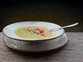 Jak uvařit zelné polévky podle prababiček | 4 recepty